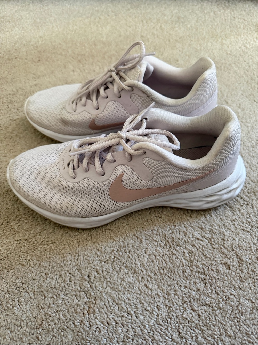 Nike Running Shoes size 7.5